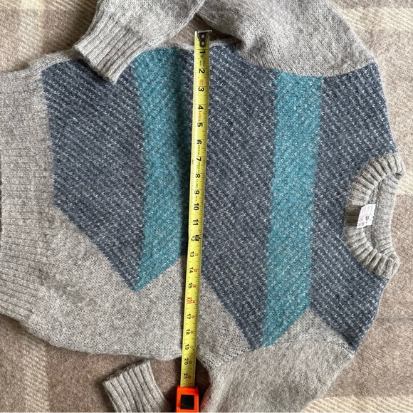 Vintage Alafoss Icewool Crewneck Sweater Pure New Wool Size Small Iceland - Picture 3 of 6